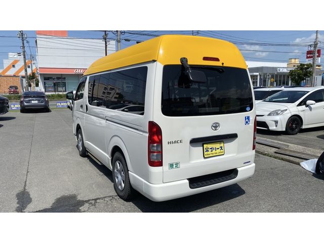 TOYOTA HIACE van 2WD 2012