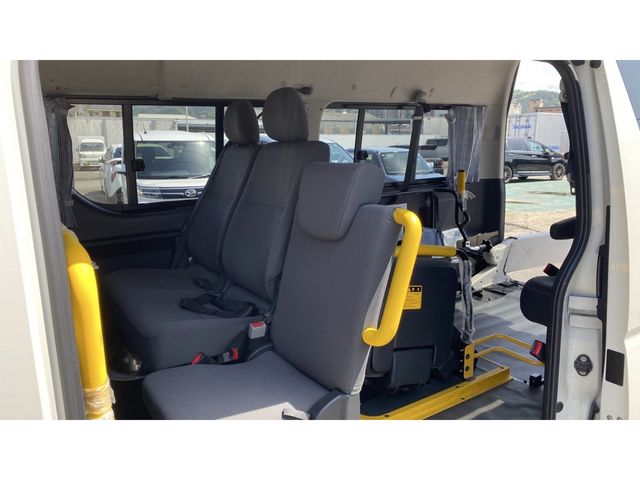 TOYOTA HIACE van 2WD 2012