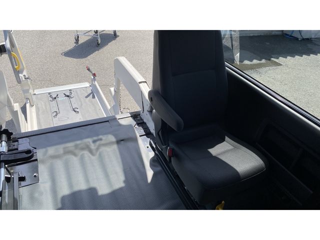 TOYOTA HIACE van 2WD 2012