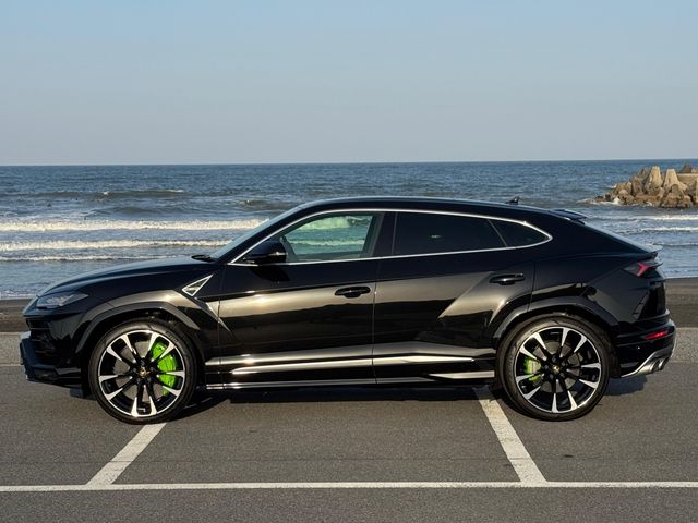 LAMBORGHINI LAMBORGHINI URUS 2020