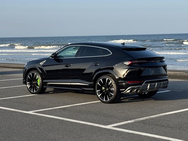 LAMBORGHINI LAMBORGHINI URUS 2020
