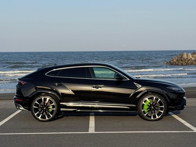 LAMBORGHINI LAMBORGHINI URUS 2020