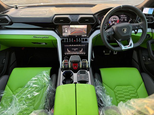 LAMBORGHINI LAMBORGHINI URUS 2020