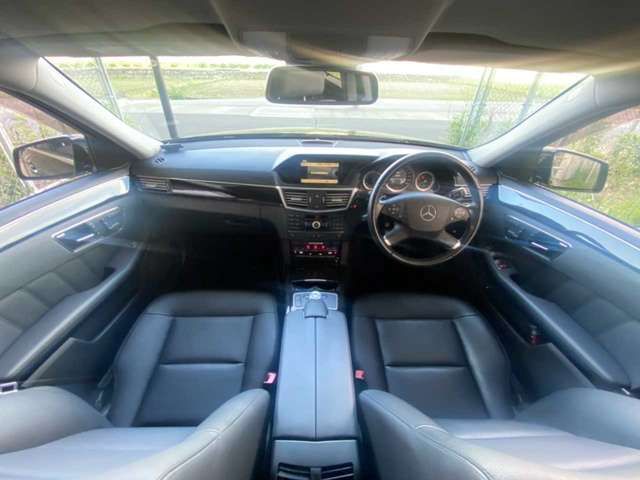 MERCEDES BENZ MERCEDES BENZ E class sedan 2009