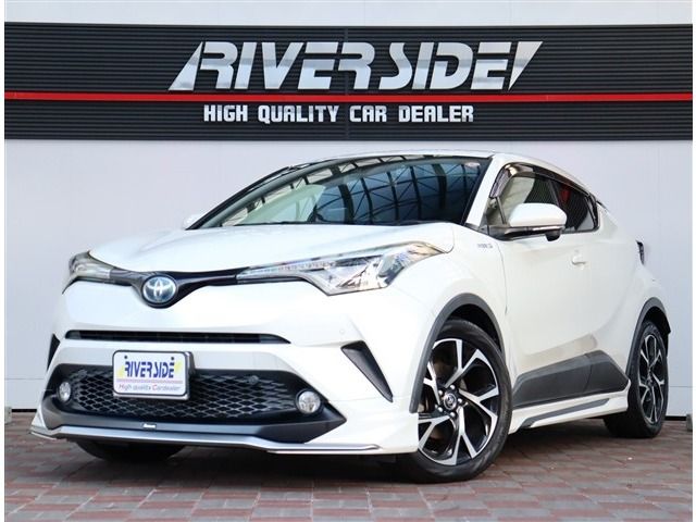 TOYOTA C-HR 2017