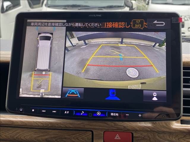 TOYOTA HIACE van 4WD 2024