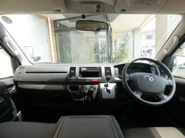 TOYOTA HIACE van 2WD 2015