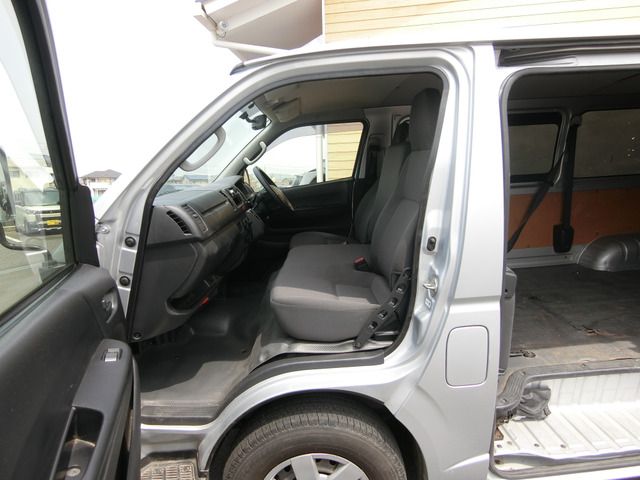 TOYOTA HIACE van 2WD 2015
