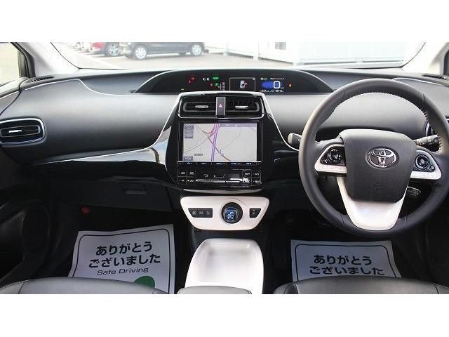 TOYOTA PRIUS 2016