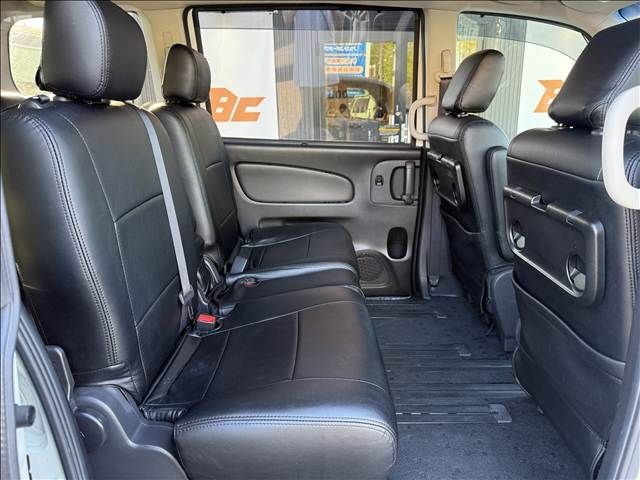 NISSAN SERENA  S-HYBRID 2014