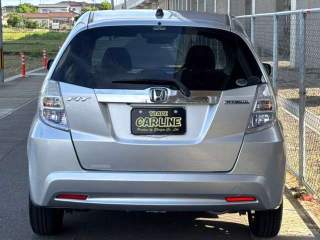 HONDA FIT HYBRID 2010