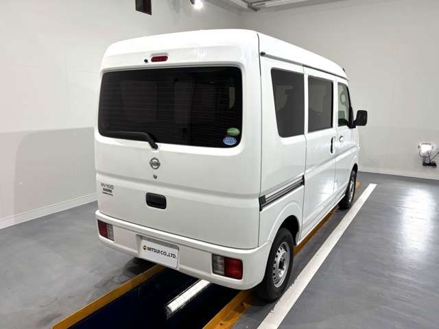 NISSAN NV100 CLIPPER 4WD 2017
