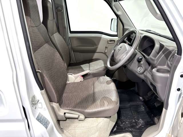 NISSAN NV100 CLIPPER 4WD 2017