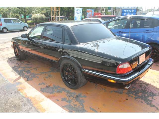 JAGUAR JAGUAR XJseries sedan 2001