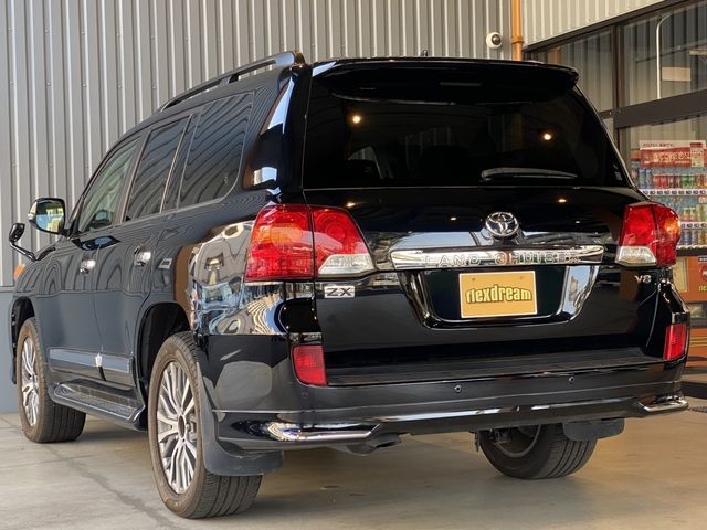 TOYOTA LANDCRUISER wagon 2013