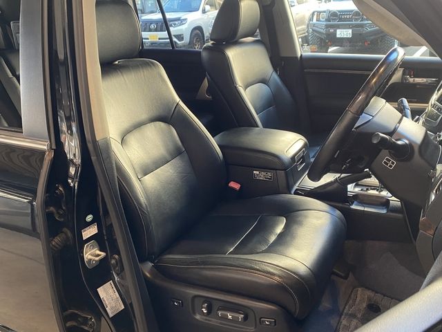 TOYOTA LANDCRUISER wagon 2013