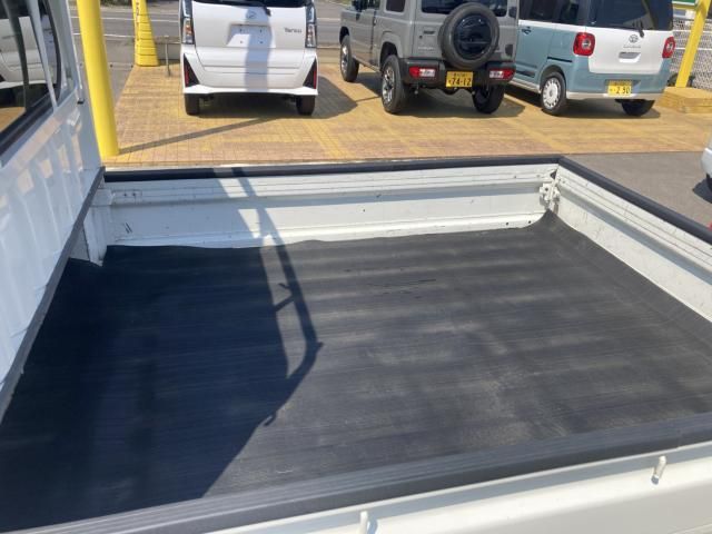 DAIHATSU HIJET truck 2017