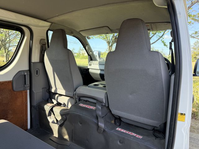 TOYOTA HIACE van 4WD 2008