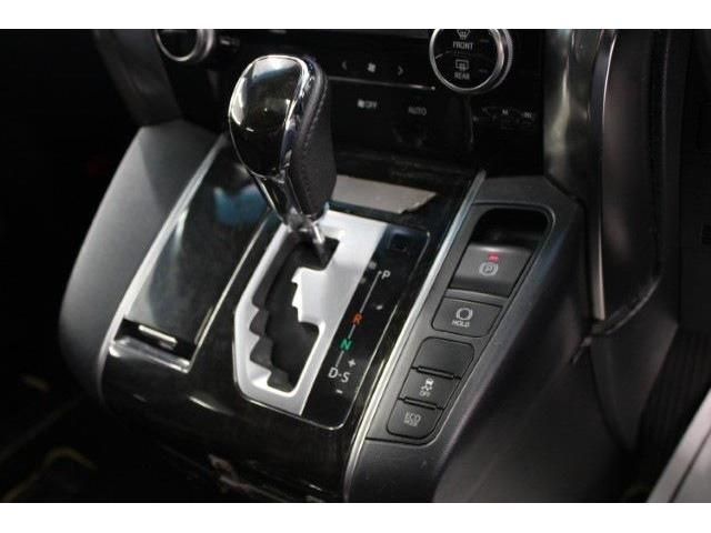 TOYOTA VELLFIRE 2016