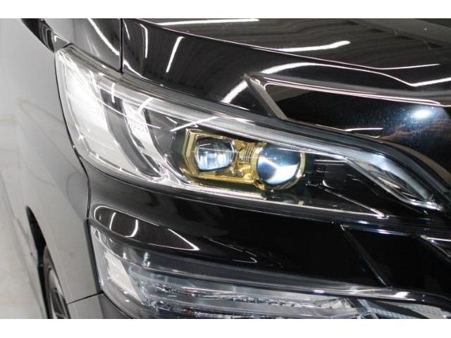 TOYOTA VELLFIRE 2016