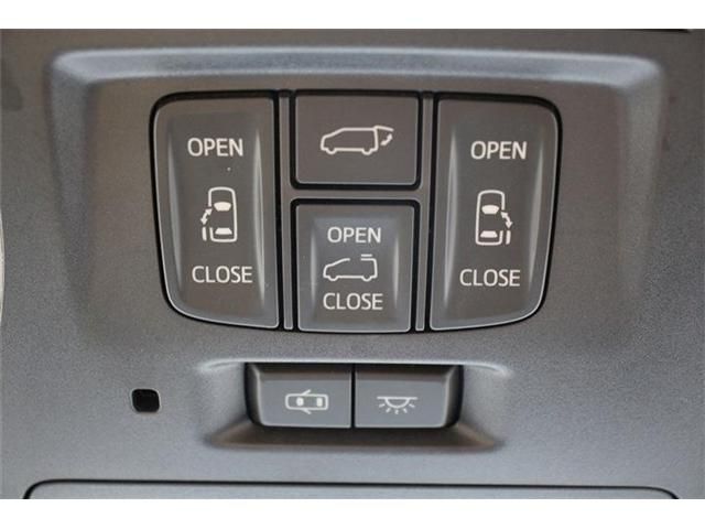 TOYOTA ALPHARD hybrid 4WD 2016