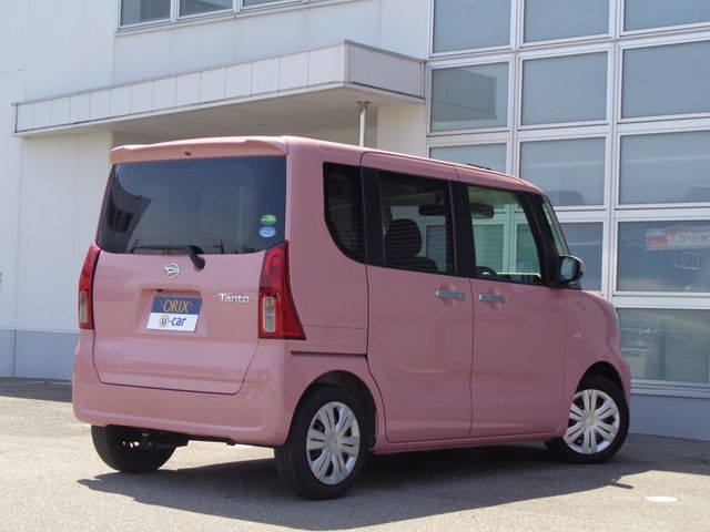 DAIHATSU TANTO 2020