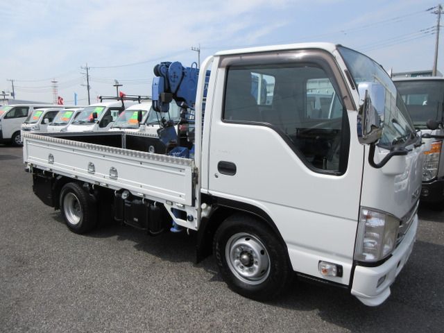ISUZU ??? 2011