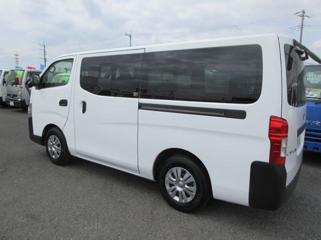 NISSAN CARAVAN van 2WD 2022