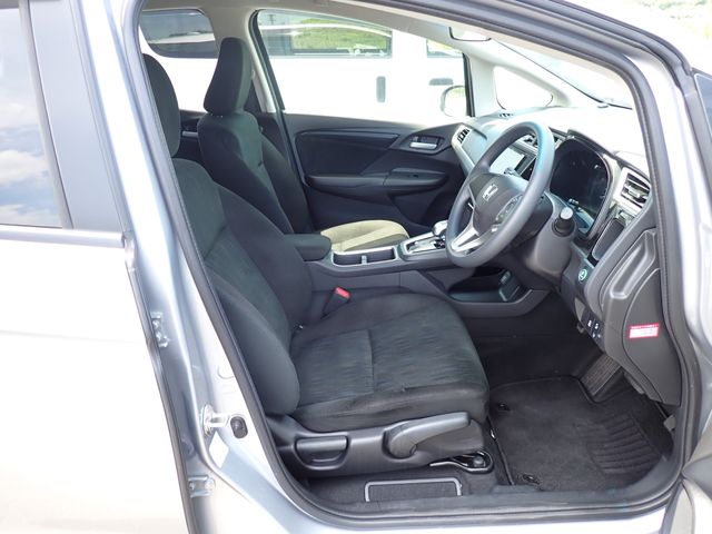 HONDA SHUTTLE HYBRID 2022