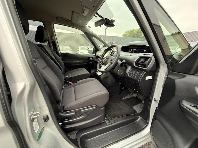 NISSAN SERENA  S-HYBRID 2019