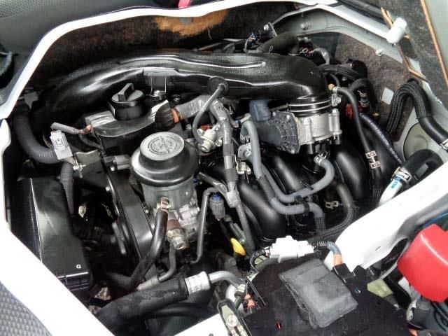 TOYOTA HIACE van 2WD 2017