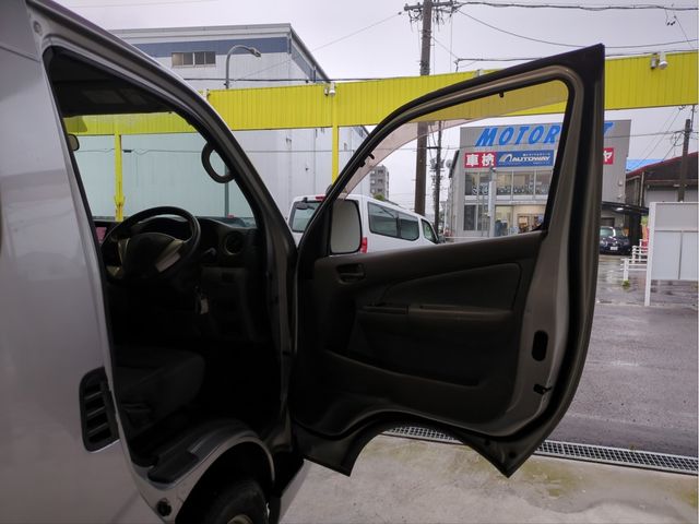 ISUZU COMO wagon 2014