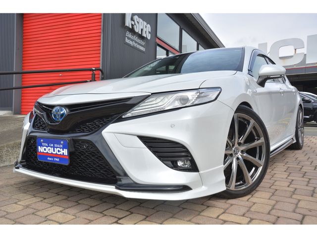 TOYOTA CAMRY HYBRID 2019