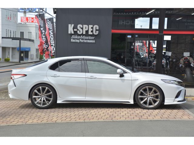 TOYOTA CAMRY HYBRID 2019