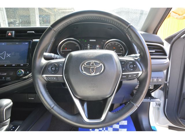 TOYOTA CAMRY HYBRID 2019