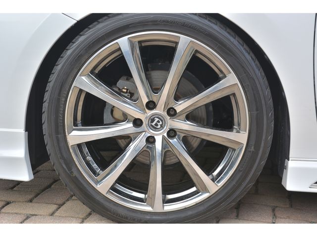 TOYOTA CAMRY HYBRID 2019