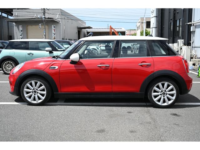 BMW BMW MINI COOPER 5DOOR 2018