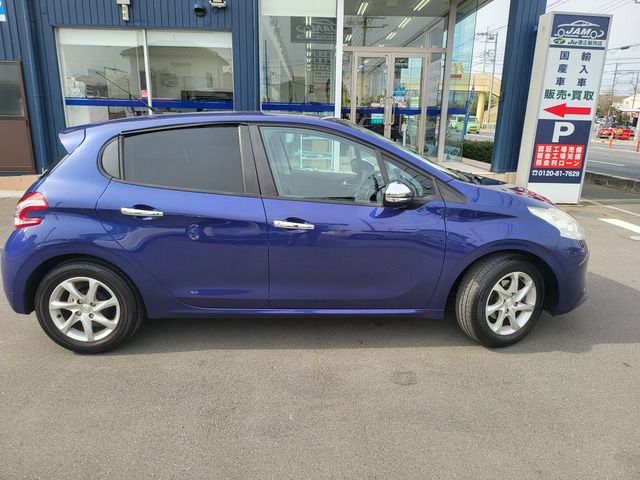 PEUGEOT PEUGEOT 208 2016