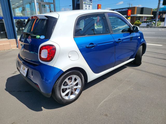 MCC SMART FORFOUR 2017