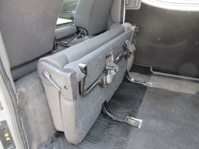 NISSAN NV350 CARAVAN 2019