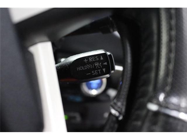 TOYOTA PRIUS 4WD 2018