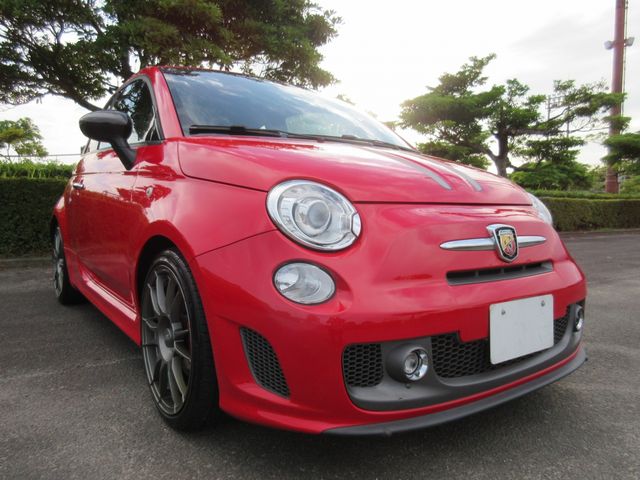 FIAT ABARTH 695 2011