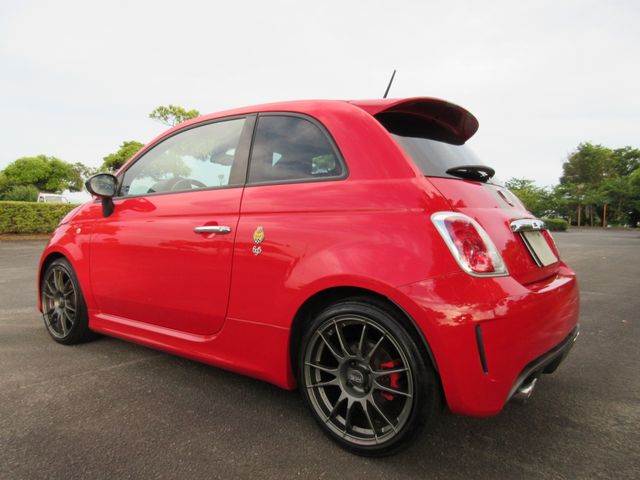 FIAT ABARTH 695 2011