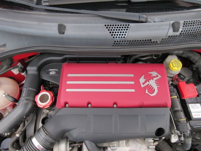 FIAT ABARTH 695 2011