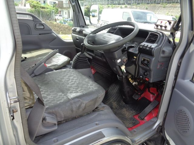 NISSAN DIESEL CONDOR 2004