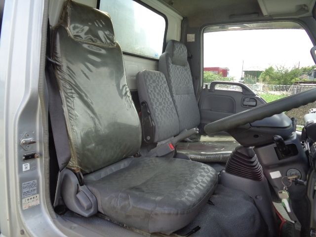 NISSAN DIESEL CONDOR 2004