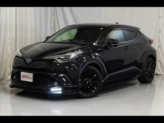 TOYOTA C-HR 2017