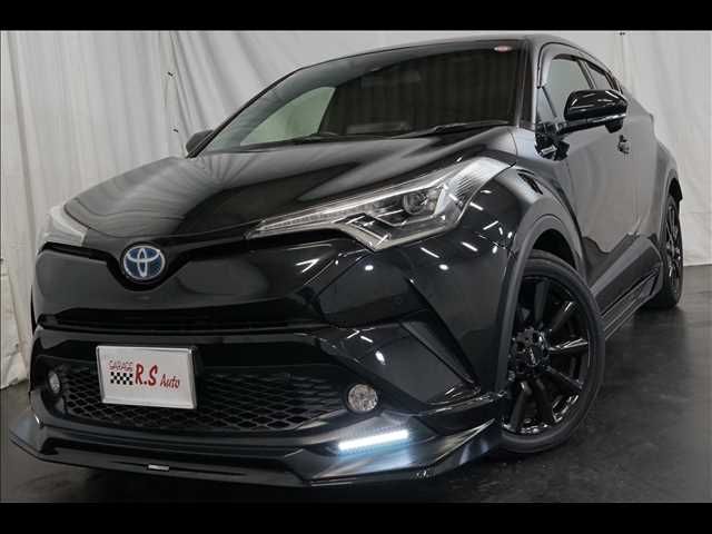 TOYOTA C-HR 2017