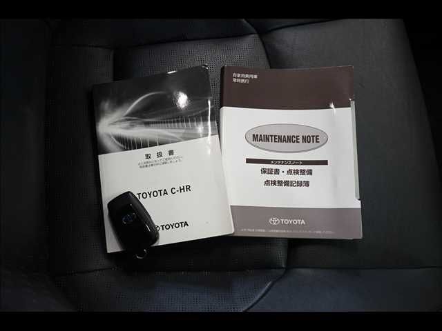 TOYOTA C-HR 2017