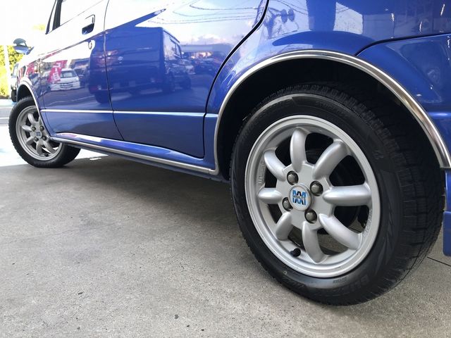 DAIHATSU MIRA GINO 2003